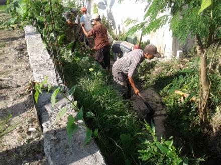 Normalisasi Parit Irigasi Dusun Jati- Oleh Kelompok Tani Sedyo Makmur